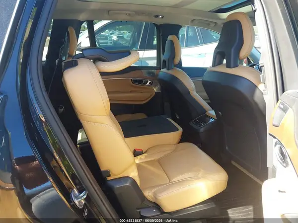YV4A22PL7G1022279 2016 VOLVO XC90 - Image 8