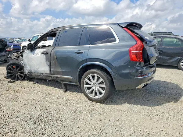 YV4A22PL7G1032293 2016 VOLVO XC90 - Image 2