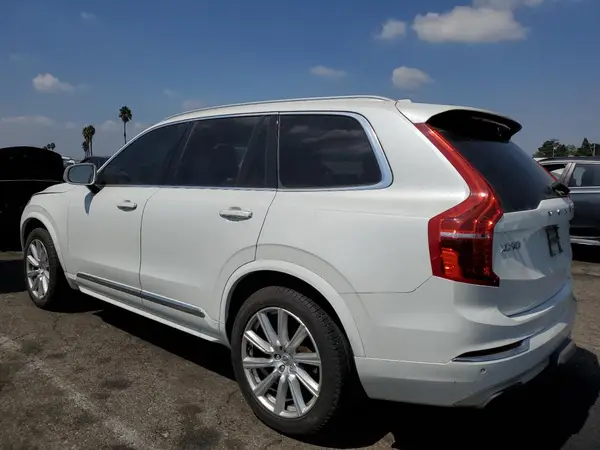 YV4A22PL7G1052723 2016 VOLVO XC90 - Image 2