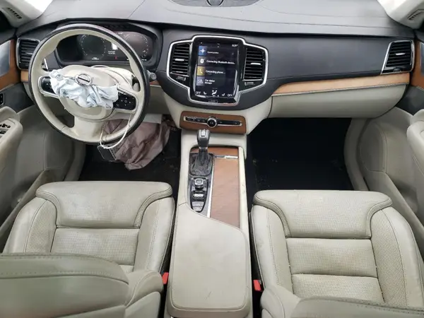 YV4A22PL7G1070512 2016 VOLVO XC90 - Image 8