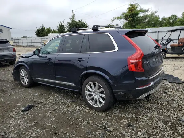 YV4A22PL7H1120875 2017 VOLVO XC90 - Image 2