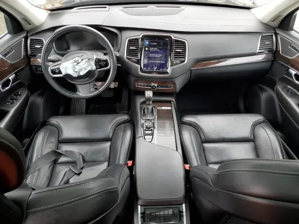 YV4A22PL7H1120875 2017 VOLVO XC90 - Image 8