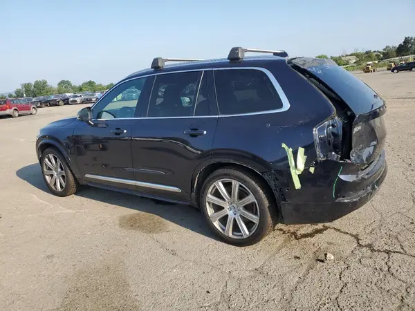 YV4A22PL7H1164553 2017 VOLVO XC90 - Image 2