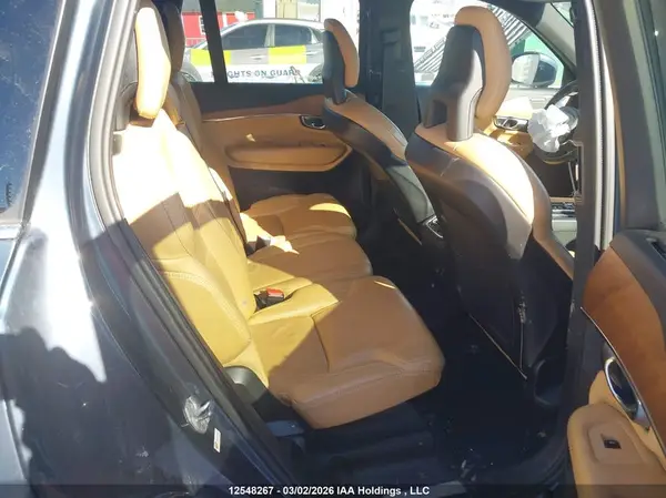YV4A22PL7J1199552 2018 VOLVO XC90 - Image 8