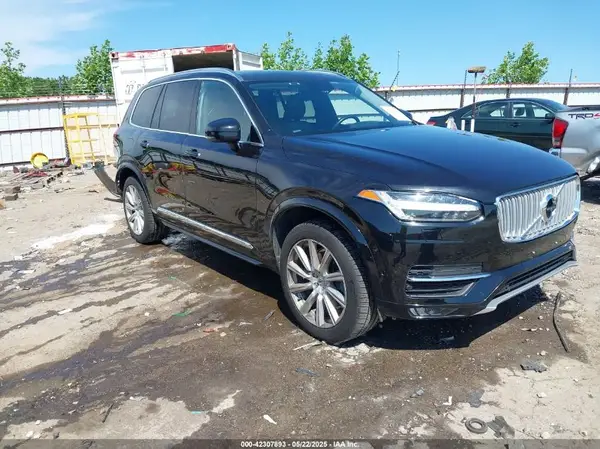 YV4A22PL7J1201994 2018 VOLVO XC90 - Image 1