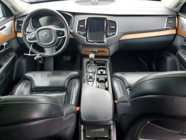 YV4A22PL7J1204331 2018 VOLVO XC90 - Image 8
