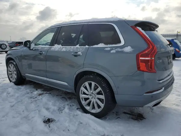 YV4A22PL7J1325716 2018 VOLVO XC90 - Image 2