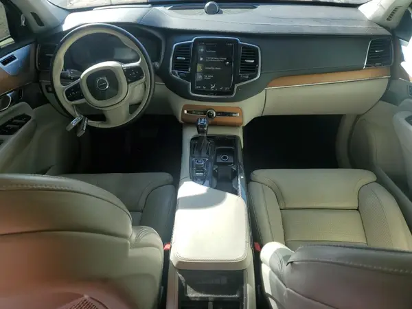 YV4A22PL7J1333122 2018 VOLVO XC90 - Image 8
