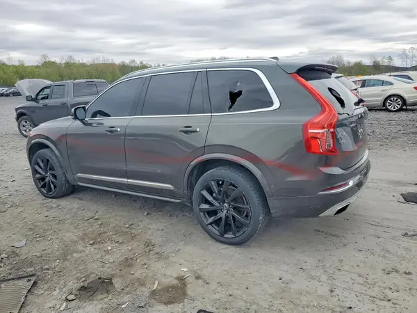 YV4A22PL7J1338496 2018 VOLVO XC90 - Image 2