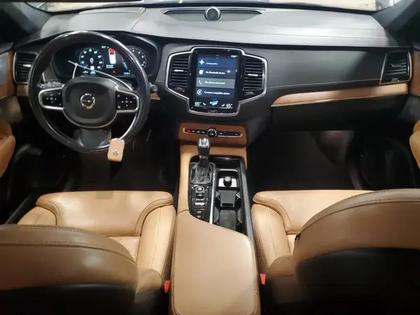 YV4A22PL7J1341348 2018 VOLVO XC90 - Image 8
