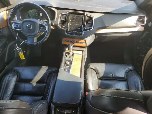 YV4A22PL7J1356206 2018 VOLVO XC90 - Image 8