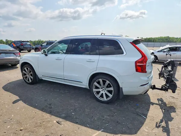 YV4A22PL7J1372034 2018 VOLVO XC90 - Image 2