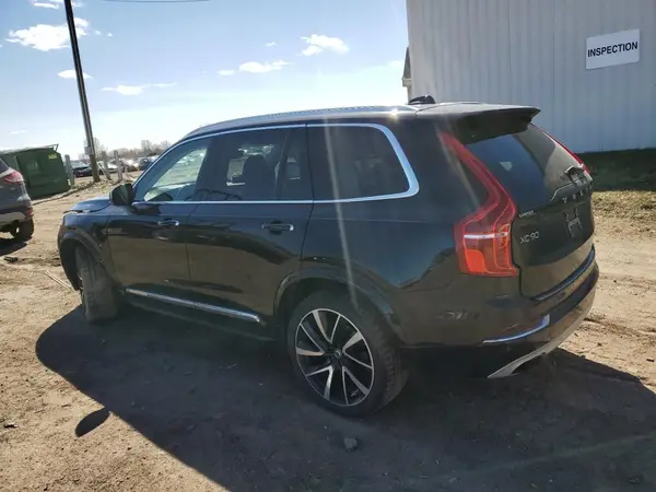 YV4A22PL7J1375029 2018 VOLVO XC90 - Image 2