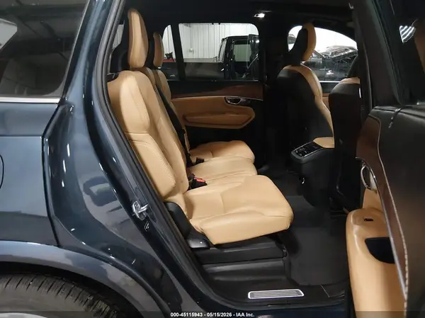 YV4A22PL7J1386340 2018 VOLVO XC90 - Image 8