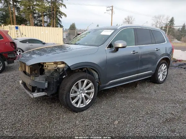 YV4A22PL7K1421167 2019 VOLVO XC90 - Image 2