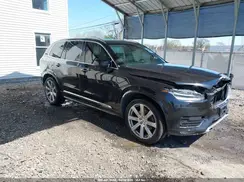 YV4A22PL7K1469929 2019 VOLVO XC90