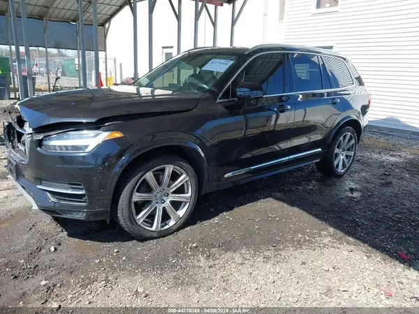YV4A22PL7K1469929 2019 VOLVO XC90 - Image 2