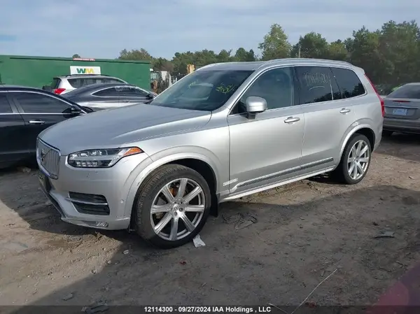 YV4A22PL7K1504341 2019 VOLVO XC90 - Image 2