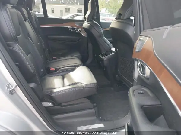 YV4A22PL7K1504341 2019 VOLVO XC90 - Image 8