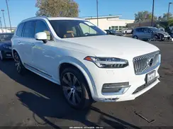 YV4A22PL7M1709371 2021 VOLVO XC90