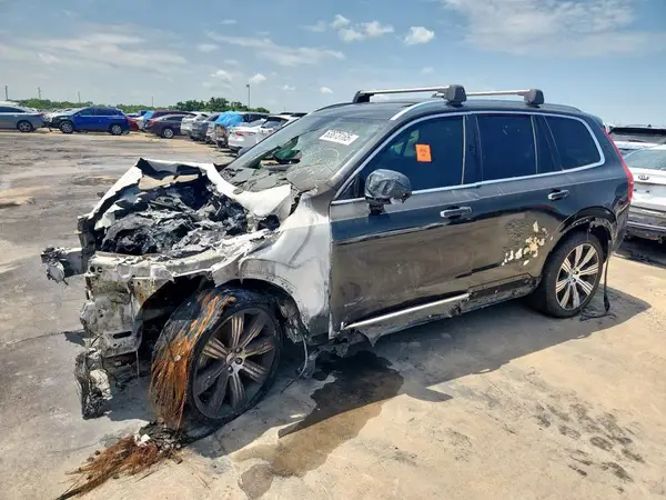 YV4A22PL7M1716627 2021 VOLVO XC90