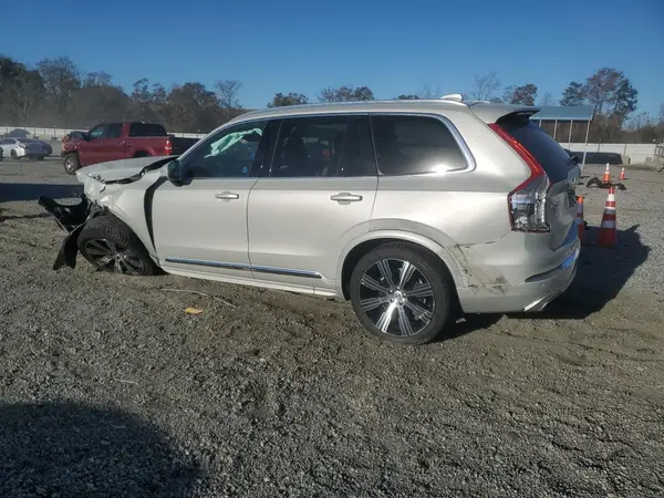 YV4A22PL7M1746243 2021 VOLVO XC90 - Image 2