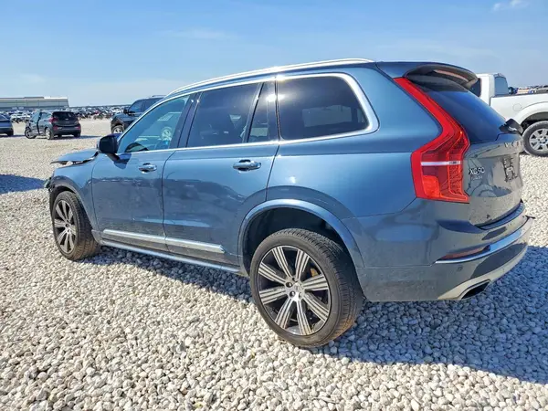 YV4A22PL7M1757405 2021 VOLVO XC90 - Image 2