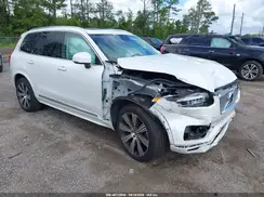 YV4A22PL7N1826031 2022 VOLVO XC90