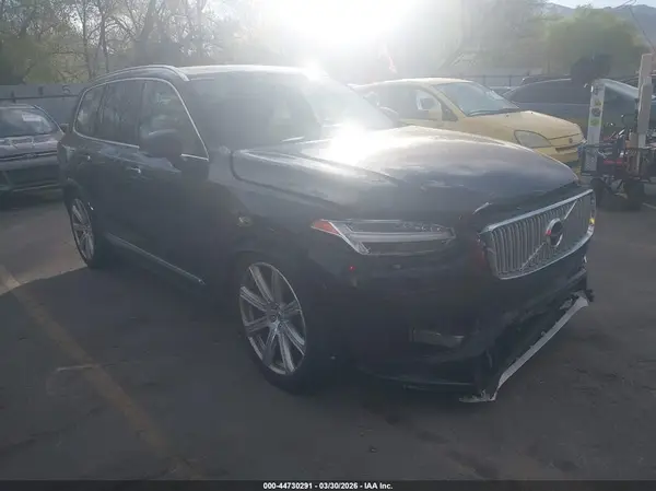 YV4A22PL8G1005247 2016 VOLVO XC90 - Image 1