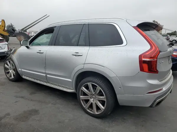 YV4A22PL8G1036322 2016 VOLVO XC90 - Image 2