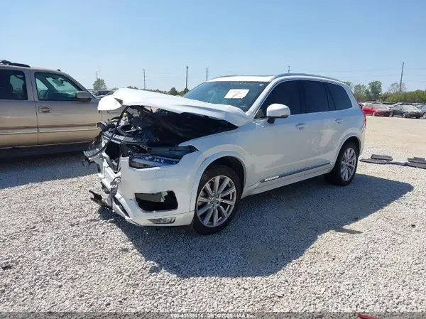 YV4A22PL8G1073399 2016 VOLVO XC90 - Image 2