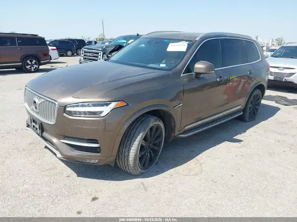 YV4A22PL8G1086489 2016 VOLVO XC90 - Image 2