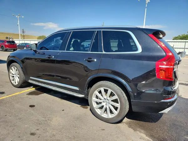 YV4A22PL8G1088596 2016 VOLVO XC90 - Image 2
