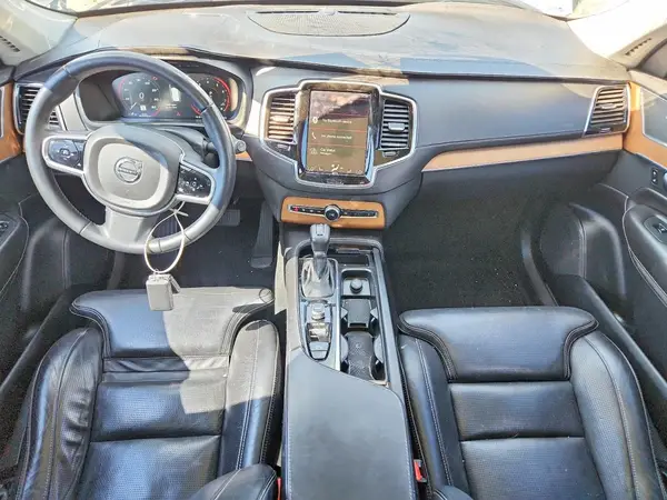 YV4A22PL8G1088596 2016 VOLVO XC90 - Image 8