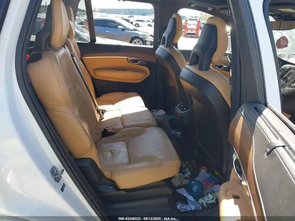 YV4A22PL8H1149771 2017 VOLVO XC90 - Image 8