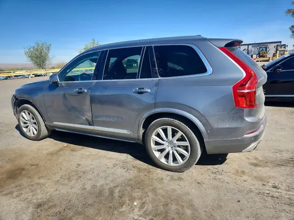 YV4A22PL8H1163038 2017 VOLVO XC90 - Image 2