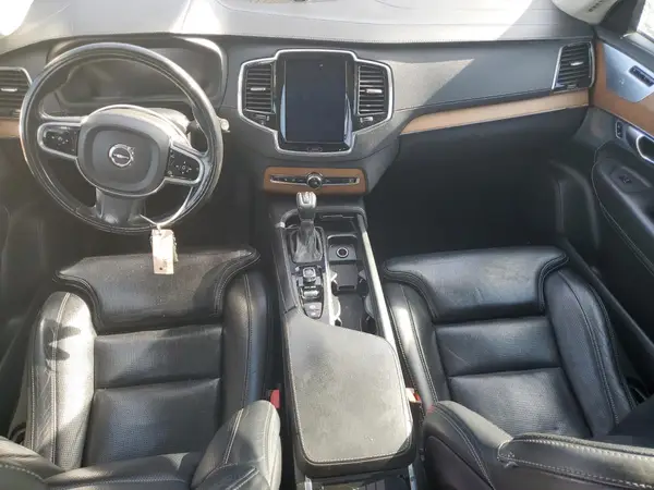 YV4A22PL8J1194649 2018 VOLVO XC90 - Image 8