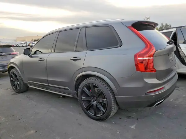 YV4A22PL8J1198622 2018 VOLVO XC90 - Image 2