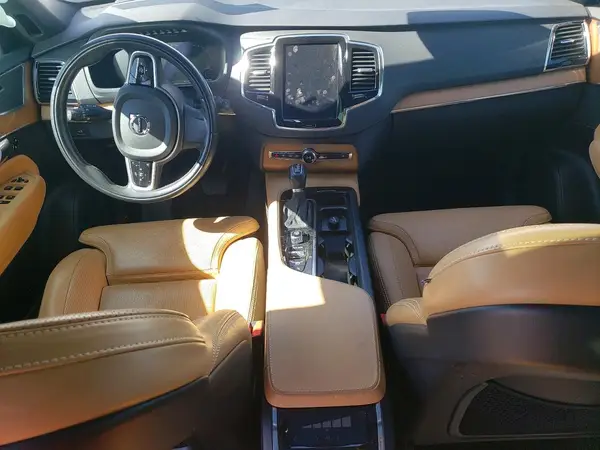 YV4A22PL8J1214513 2018 VOLVO XC90 - Image 8