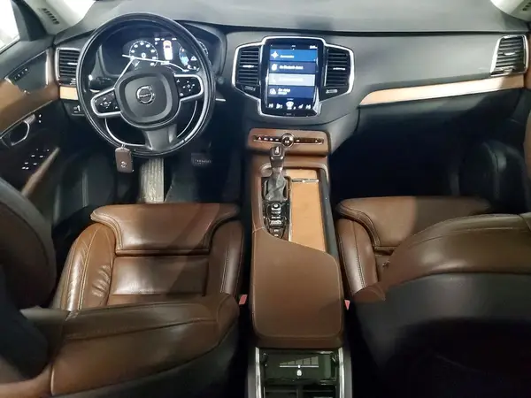 YV4A22PL8J1320363 2018 VOLVO XC90 - Image 8