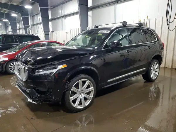 YV4A22PL8K1466845 2019 VOLVO XC90 - Image 1