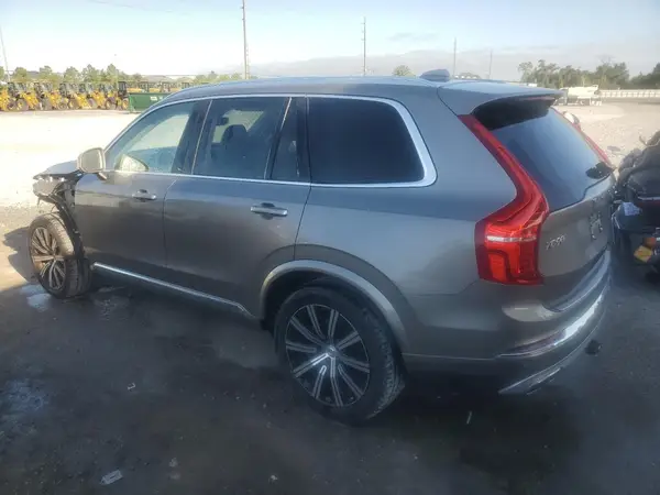 YV4A22PL8M1745229 2021 VOLVO XC90 - Image 2