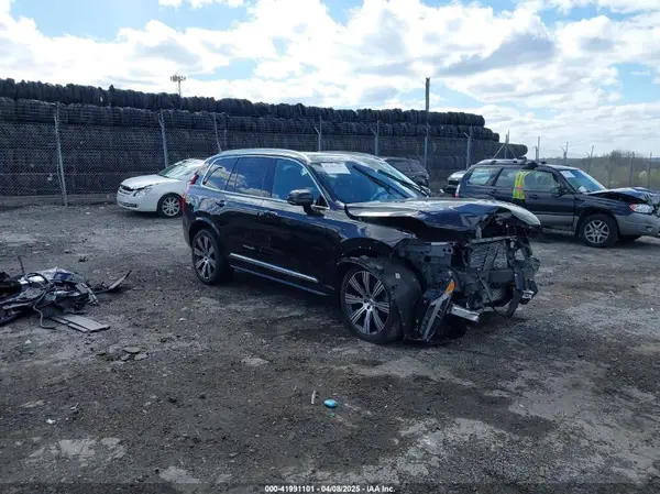 YV4A22PL8M1770292 2021 VOLVO XC90 - Image 1