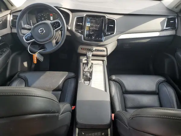 YV4A22PL8N1813921 2022 VOLVO XC90 - Image 8