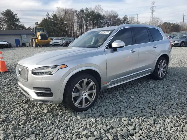 YV4A22PL9G1044168 2016 VOLVO XC90 - Image 1