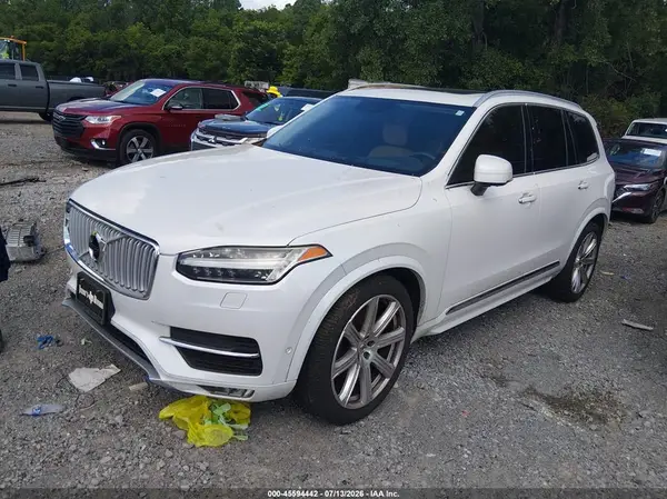YV4A22PL9G1068227 2016 VOLVO XC90 - Image 2