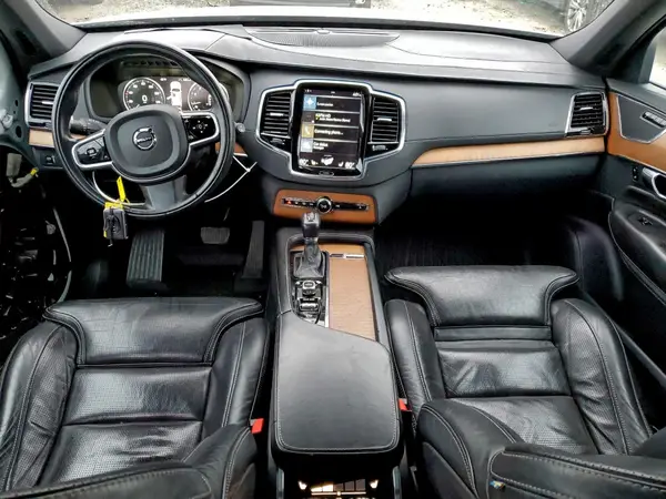 YV4A22PL9G1079132 2016 VOLVO XC90 - Image 8