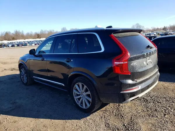 YV4A22PL9G1094245 2016 VOLVO XC90 - Image 2