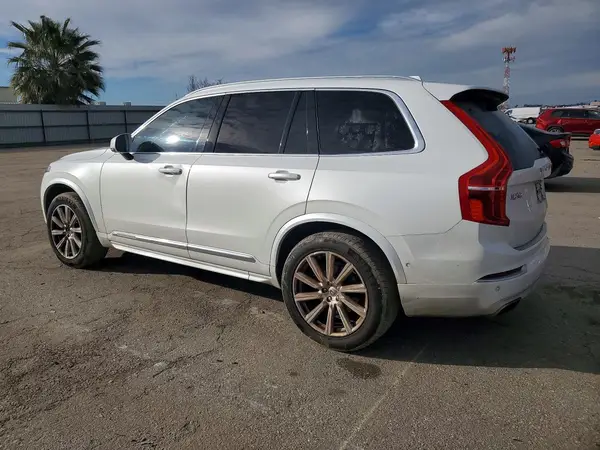 YV4A22PL9H1140674 2017 VOLVO XC90 - Image 2