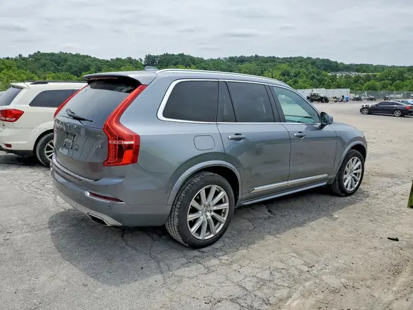 2017 VOLVO XC90 COPART lot 56631306 auction photo 3